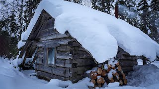 УЕХАЛ ЖИТЬ В СТАРУЮ  ИЗБУШКУ. ОГРОМНЫЕ ОКУНИ ГНУТ КРЮЧКИ. РЫБАЛКА.