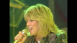 ⚜Samantha Fox - Hold On Tight⚜ "Live @Peter's Pop Show (1986)" HQ