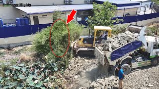 Amazing Transaction Filling Up The Land, Bulldozer KOMATSU D31PX, Dump truck unloading