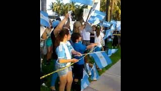 Cacerolazo en Miami #18A Demonstration against CFK