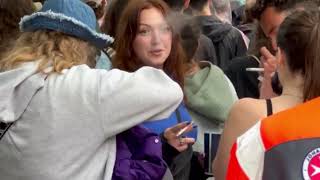 Festival smoking girls