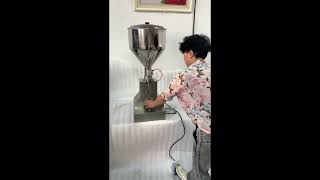 The Operation Video of Pneumatic Paste/Liquid Filling Machine