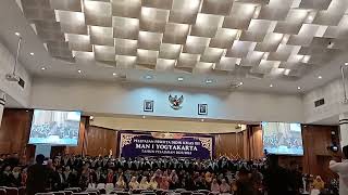 wisuda MAN 1 YK(4)