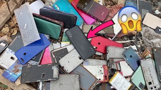 i Found Many Broken Phones and More from Garbage Dumps || Restore oppo A31 cracked.