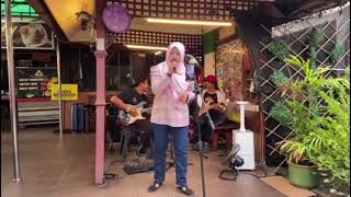 SUZANNE - MUAH COVER MRX BUSKERS