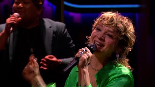 Krezip en Passion Gospel Choir | 'Running From' | Khalid en Sophie