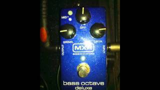 MXR M288 Bass Octave Deluxe (bass test)