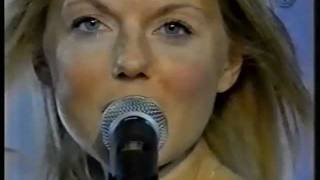 Geri Halliwell - Calling (Pepsi Chart)