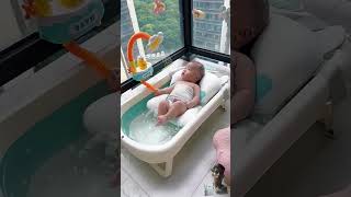 Bath tub of baby