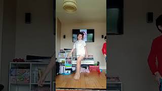 #dancing #trending #viralshorts #justforfun #viralvideo #trend #trendingshorts #happy #dance #funny