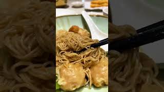 DON’T watch this if you’re hungry! Delicious Wanton Noodles and Dimsum In Singapore🤤