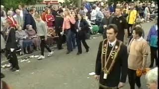 Drumreagh flute band @ Scarva return 1998