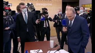 Путин: потому что потому (оригинал мема)