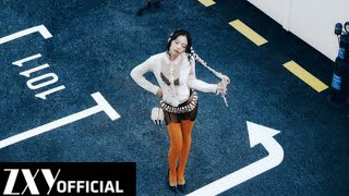 JENNIE - 'PRETTY GIRL' M/V