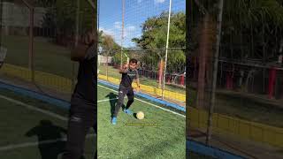 Tutorial de futebol de um drible na lateral