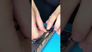 Thay TouchBar Macbook Pro M1 (A2338), thay nhanh lấy liền #techfix #macbook  #touchbar