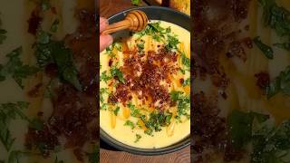 ROASTED GARLIC POTATO SOUP | Full recipe via  𝐋𝐢𝐧𝐤 𝐢𝐧 𝐦𝐲 𝐁𝐢𝐨 #potatosoup #asmrfood