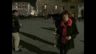 2013-03-23 Florence Italy: Ron & Janice dance the Electric Slide at Piazza Signoria