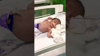 Newborn baby in NICU#Pneumonia