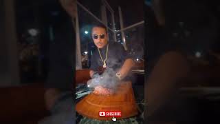 Nusret | Salt Bae | #shorts #saltbae #dubai  #chef