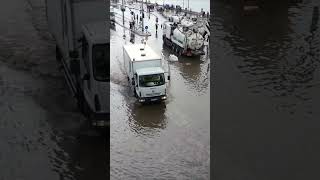 ⚠️⚠️⚠️ This is #dangerous! #flood in #budapest City Center!