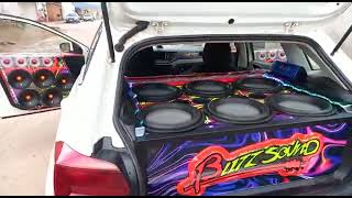 Polo BlitzSound com 6 subs Zetta Audio V12 800wrms e 12 médios Zetta Audio