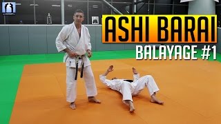 Ashi Barai Karate - Balayage de la jambe avant