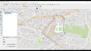 Comment extraire les données d'une zone pour un projet d'aménagement dans QGIS ?