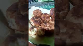 donat gosong