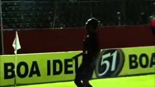 1º Gol do Vitória - Marquinhos (Vitória 2x1 Coritiba / 28ª Rodada Brasileiro Série A 2013)