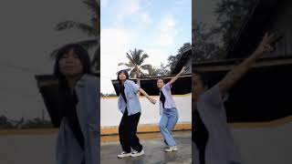 High school tiktok dance challenge #shorts