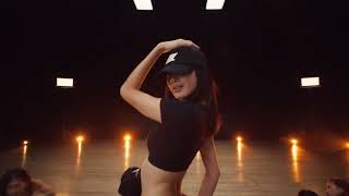 LISA - ROCKSTAR (Dance Video)