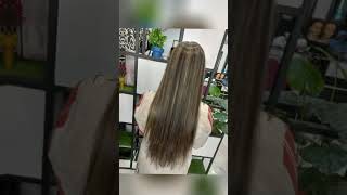 Look's women hairs and beauty salon Liberty market Narowal.