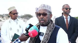 Sh Cali Wajiis “Dadka Somaliyed waa inay uhogansamaan awaamiirta dowlada ee dhulka Iskoola Bolisiyo”