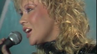 Agnetha (ABBA) : Wrap Your Arms Around Me 1983  Italy (HQ 50f)