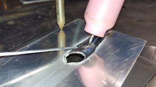 Brilliant idea ! If thin aluminum sheet TIG welding is tricky, add this set up !