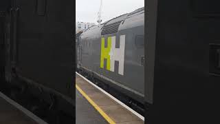 50008 and Class 37 pulling into Guildford 11/02/2023