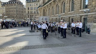 Polizeiorchester auf dem Hamburger Rathausmarkt