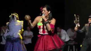 LA CUMBIA DEL MOLE LILA DOWNS EN VIVO EN LOS ANGELES