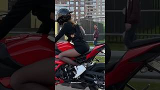 РЕАКЦИЯ ПРОХОЖИХ на мотоцикл😊 #мотоТаня bystander reaction to a motorbike #motoTanya bombastic girl