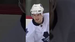 Colby Armstrong Squeaks One Through!!  (Dec 26, 2010)  #leafs #hockey