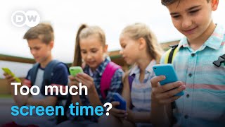 Germany debates whether to ban mobile phones in schools | Focus on Europe