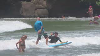 Daniel Marques nas ondas de Ubatuba