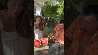 She cut a watermelon without a knife😜🍉