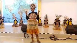 Tarian Adat Dari Papua