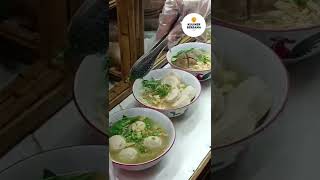 Ngebakso di Dewi Sri Kuta