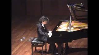 Wenyu Shen Encore plays "Flight of the Bumblebee" (arr.Rachmaninoff) in Shanghai 2006