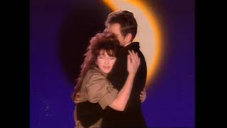 Peter Gabriel - Don't Give Up (feat. Kate Bush) (Official Video) UHD 4K 50fps