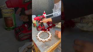 Making a wreath using Einhell Bandsaw, Soma Fix, Titebond and Christmas decorations