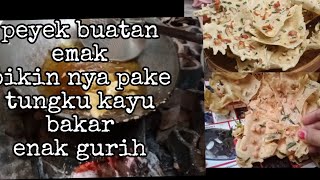 BIKIN PEYEK KACANG pake kayu bakar dijamin gurih || daily mini vlog